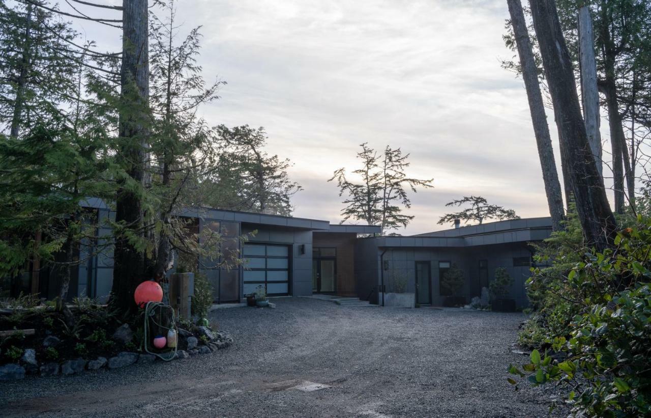 Storm Cove Suites Ucluelet Exterior foto
